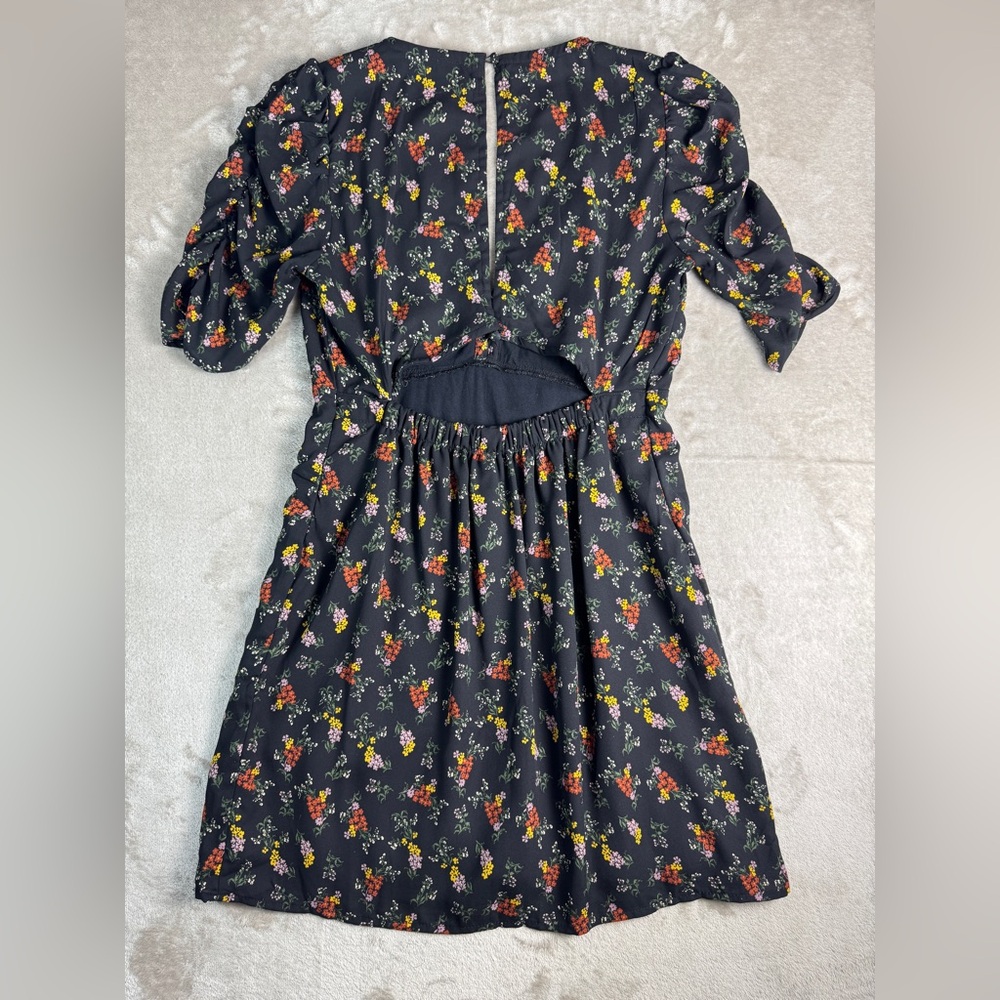 Abercrombie & Fitch Women's Black Floral‎ Mini Dress Size Medium Puff Sleeve - Picture 3 of 9